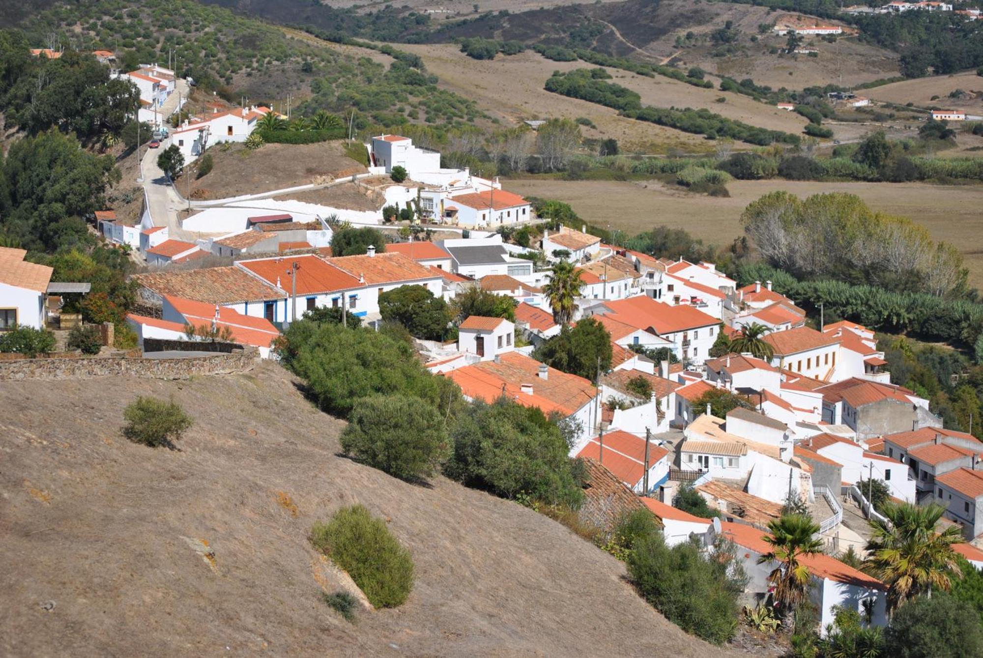 Amazigh Hostel & Suites Aljezur Exterior foto